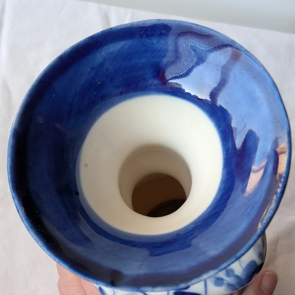 Russian Gzhel Handpainted Blue Detail Girl & Kitten Porcelain Vase Vintage